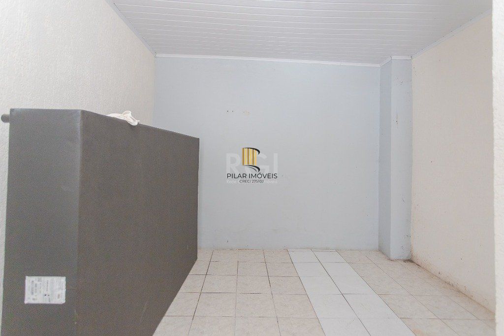 Casa 4 Dormitório(s) Bairro Glória