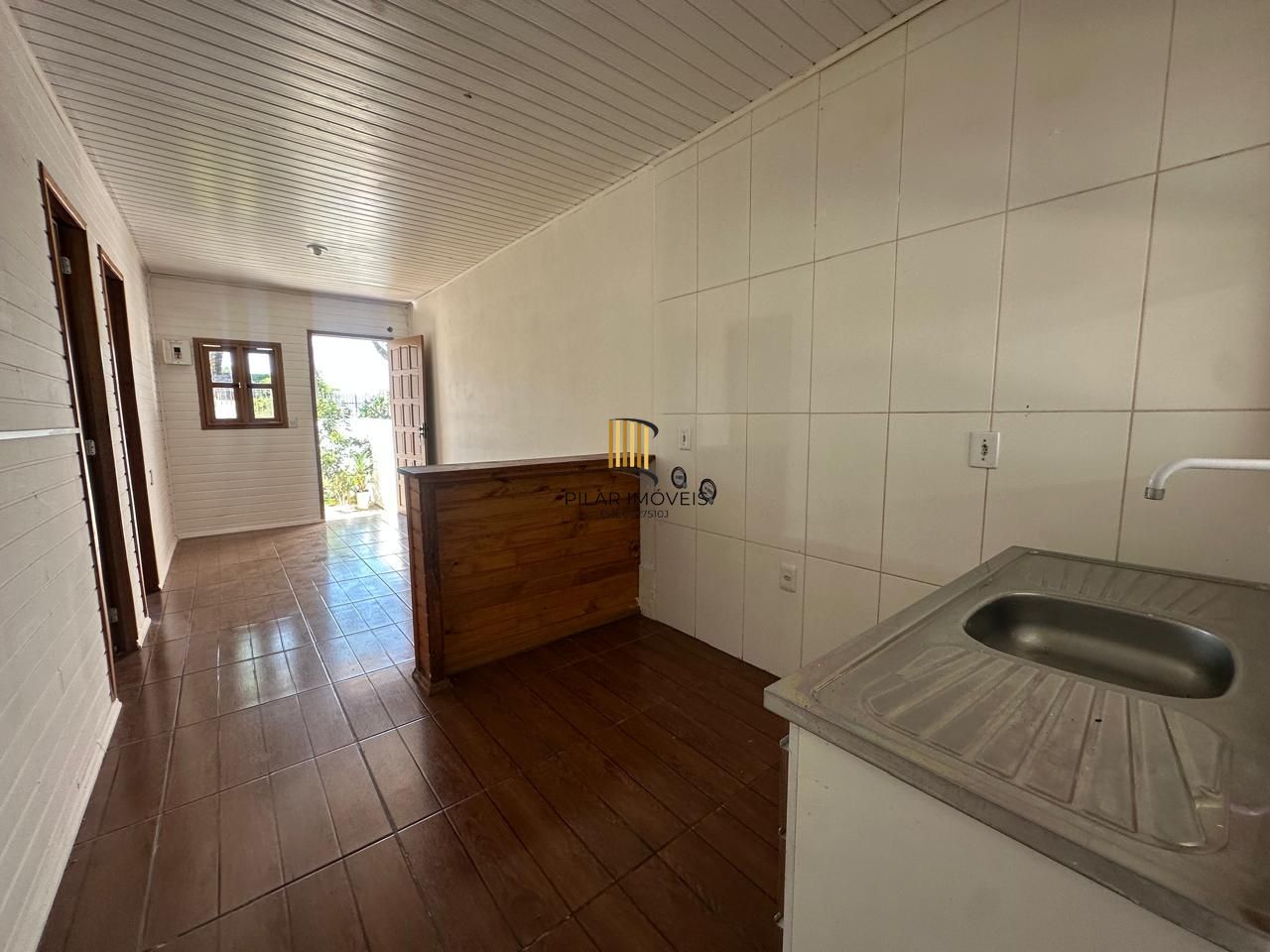 CASA BEM LOCALIZADA NA CAVALHADA EM FRENTE AO CECOPAM