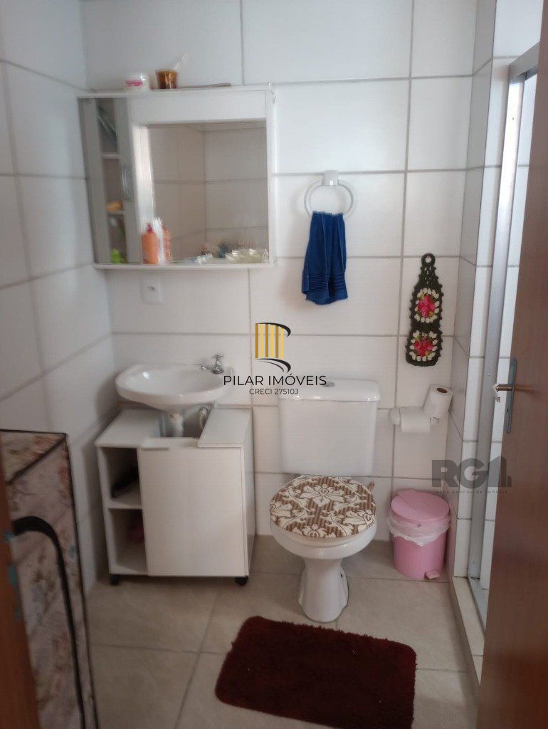 Ótimo apartamento de 02 dormitórios e 01 vaga de garagem.