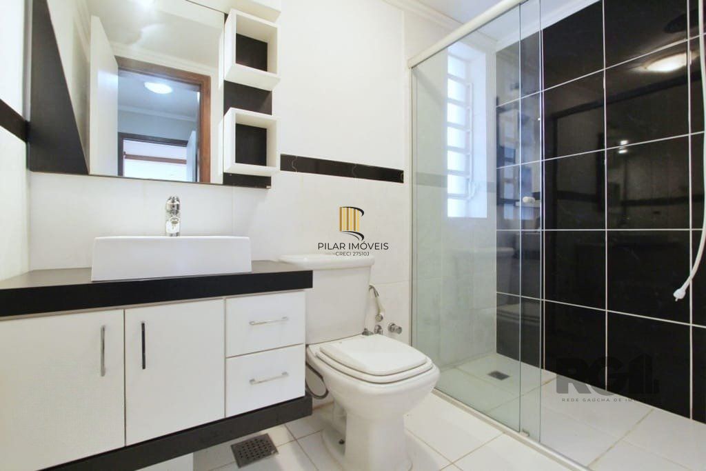 Excelente casa de 324m² com 4 dormitórios e 2 vagas.