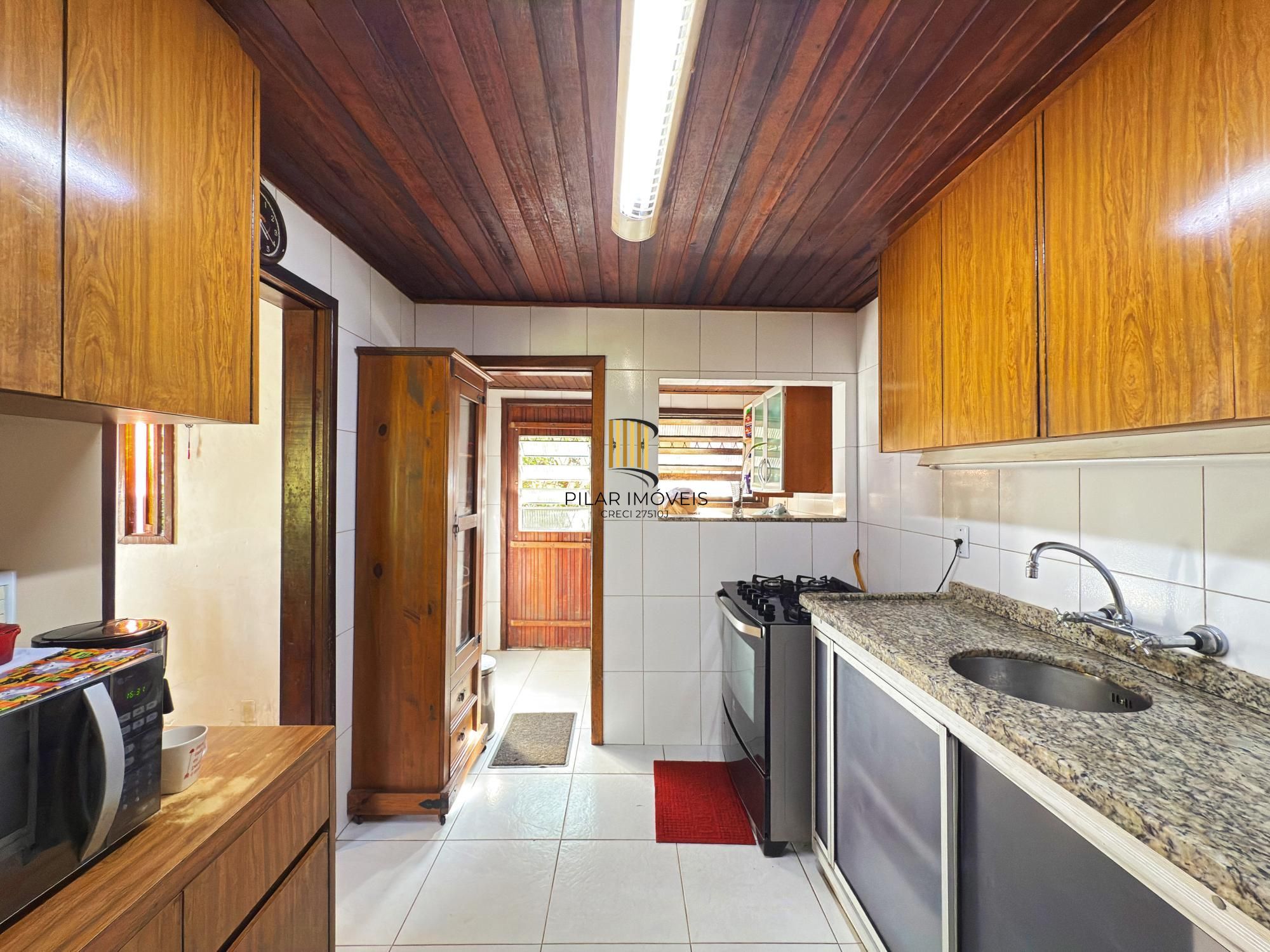 Casa residencial, 2 dormitórios no bairro Teresópolis