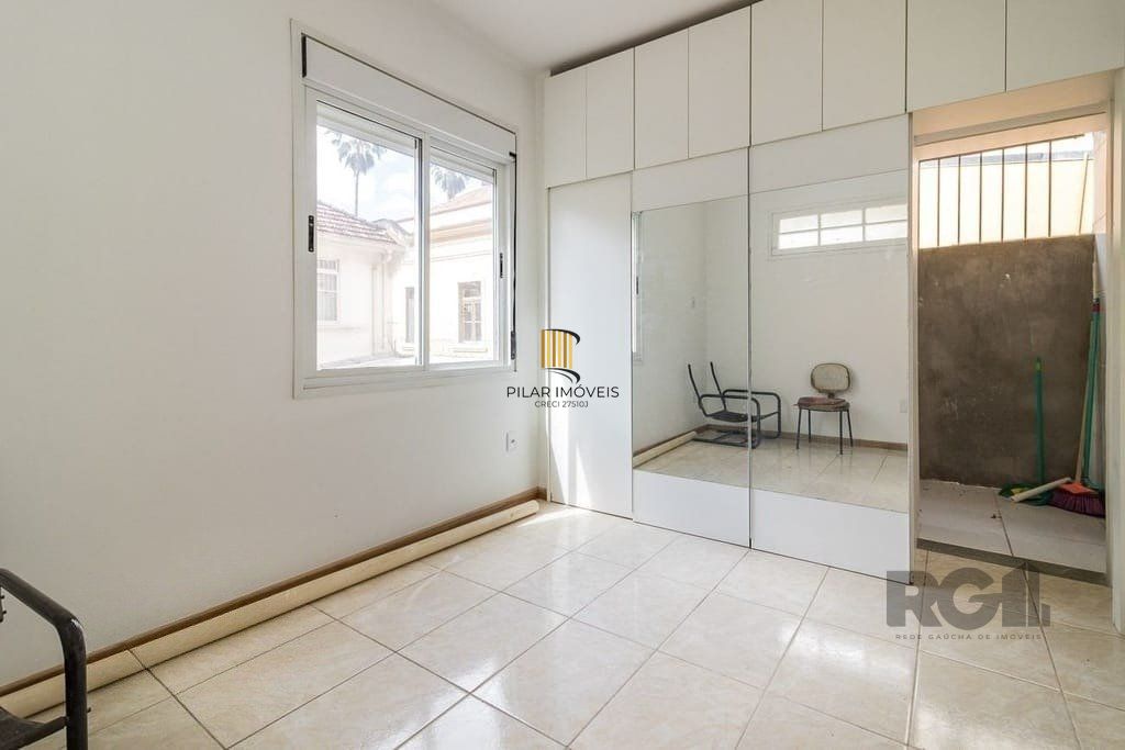 Excelente apartamento de 135m² com 4 suítes e 1 vaga.