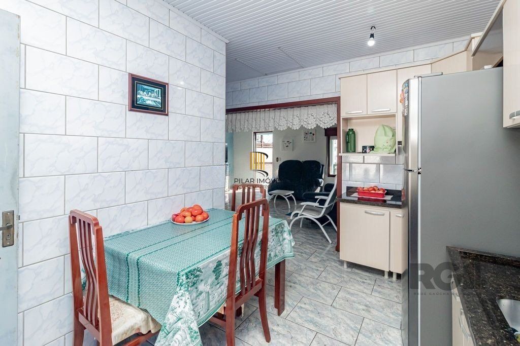casa de 2 dormitórios, com 229m² no bairro Jardim Itu