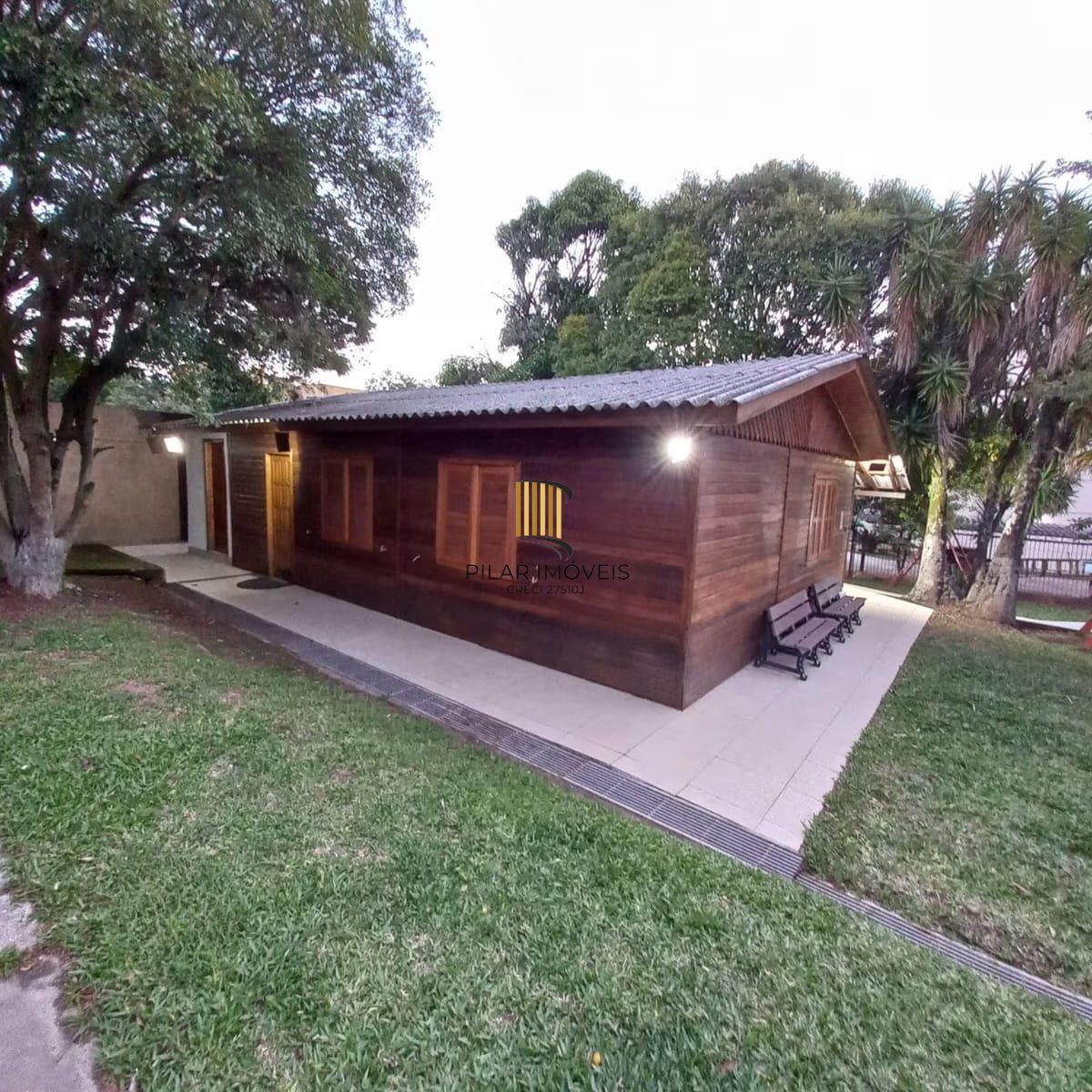 Apartamento de 1 dormitório à venda em Cristo Redentor, Porto Alegre.