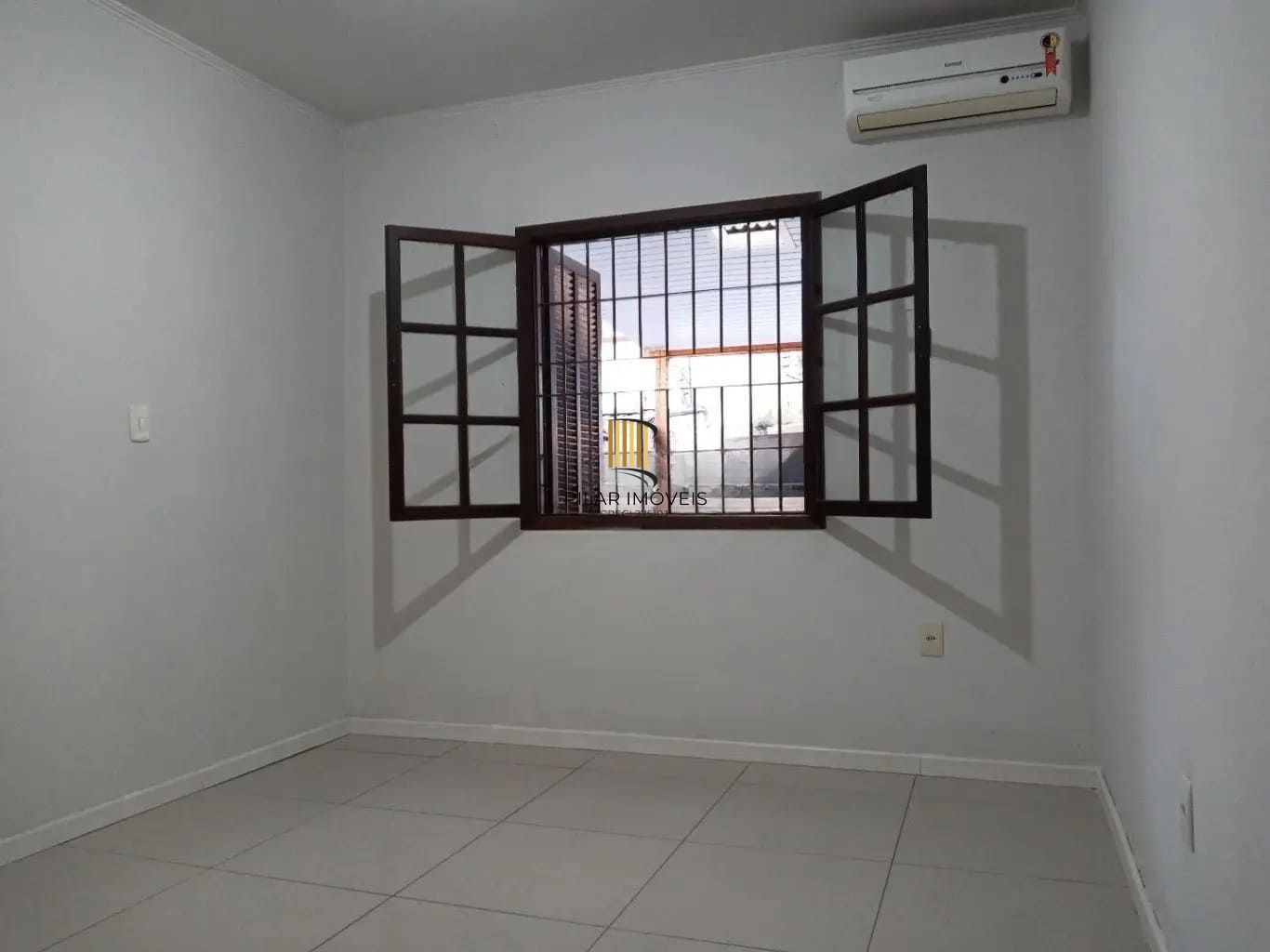 Apartamento Garden com 3 dormitórios em Cristo Redentor