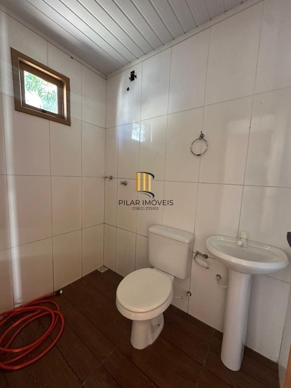 CASA BEM LOCALIZADA NA CAVALHADA EM FRENTE AO CECOPAM