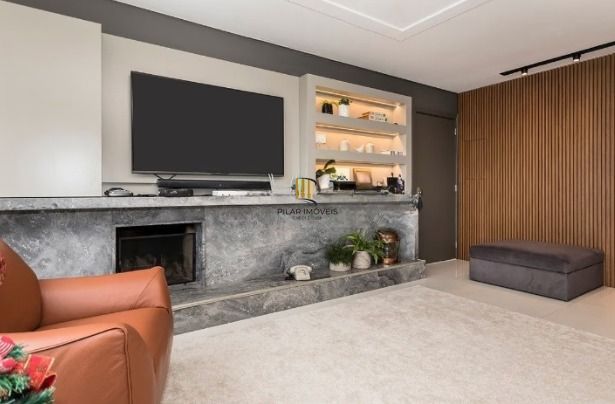 Apartamento com 3 suítes e 161m² à venda em Petrópolis, Porto Alegre.