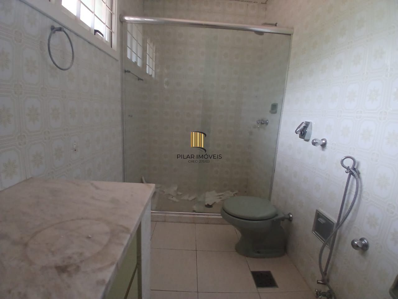 Casa com piscina e patio ampla no bairro Boa Vista, Porto Alegre/RS