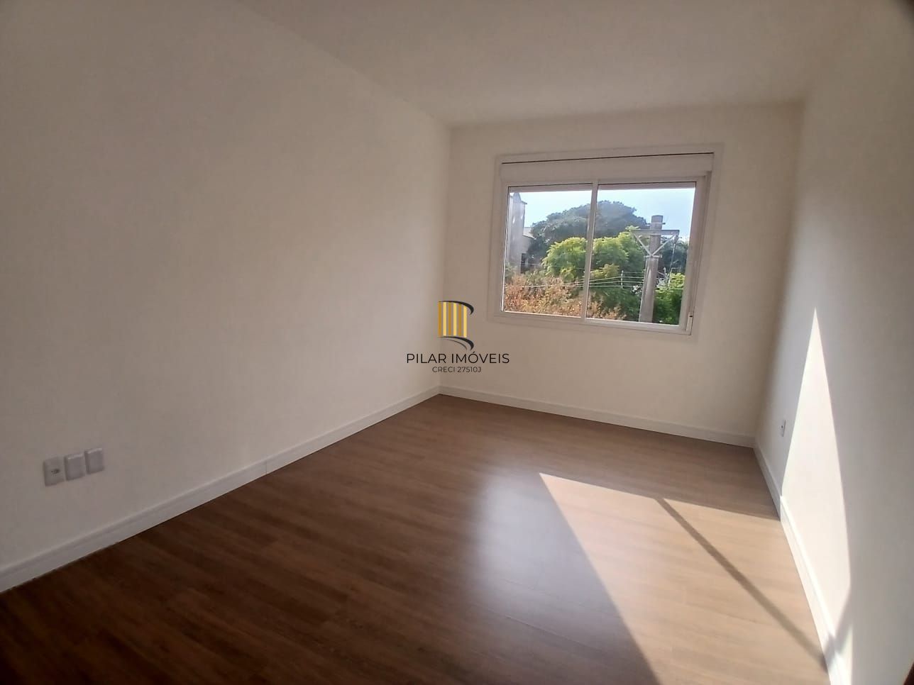 Apartamento de 01 dormitorio no Passo da Areia - Porto Alegre
