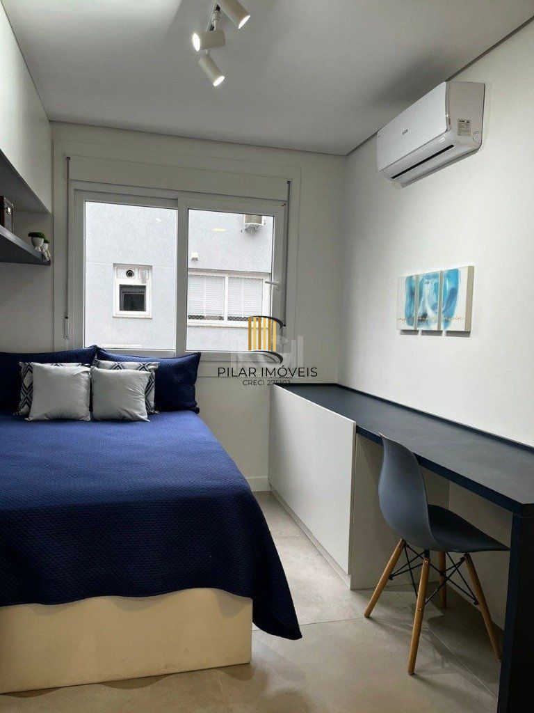 EXCELENTE APARTAMENTO COM 2 DORMITÓRIOS, 2 SUÍTES, 1 BANHEIRO E 2 VAGAS DE GARAGEM.