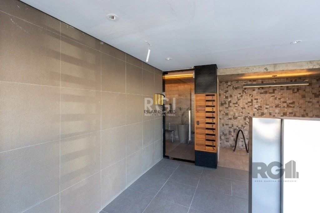 Apartamento 2 dormitórios no bairro Glória