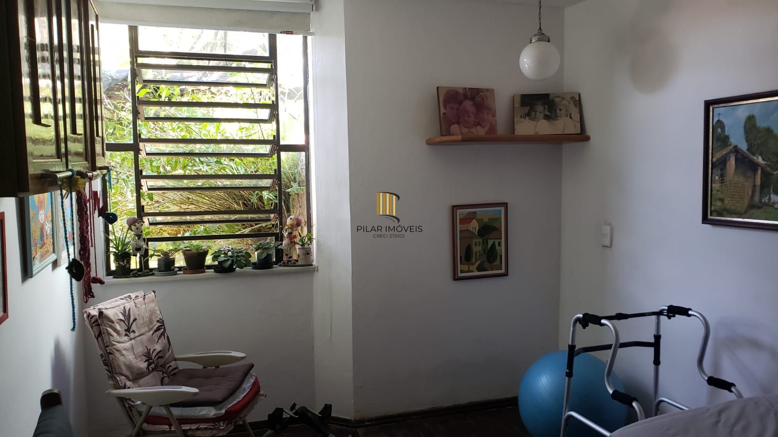 Casa 5 dormitórios no bairro Teresópolis