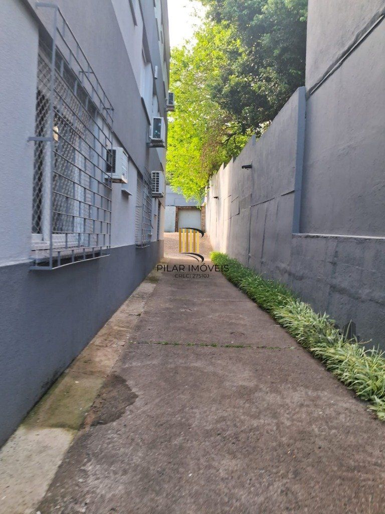 Apartamento de 02 dormitórios com sacada , Teresópolis