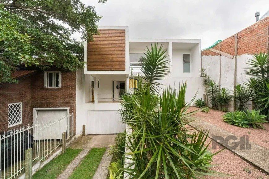 Casa 287m² - 3 suítes, 4 vagas no bairro Ipanema