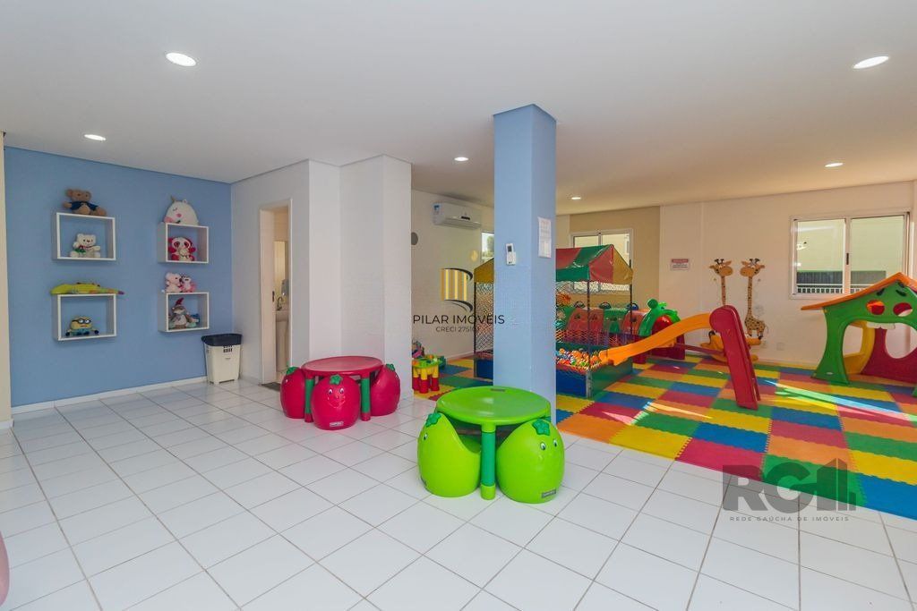 Apartamento 62m², 3 dormitórios, 2 vagas de garagem no bairro Passo da Areia