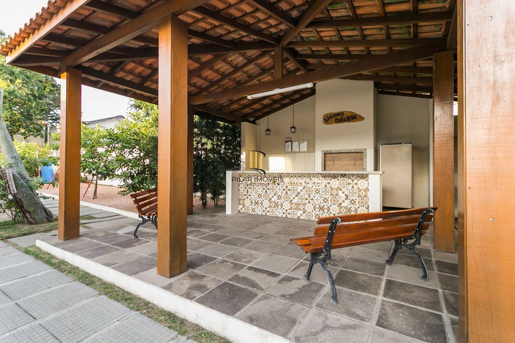 Casa de condomínio com 150m², 3 quartos e 2 vagas