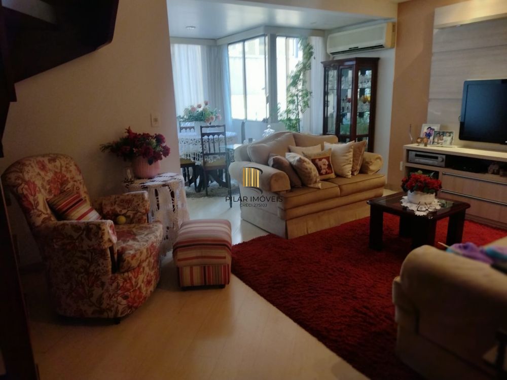 Cobertura 162m² semimobiliada no Menino Deus