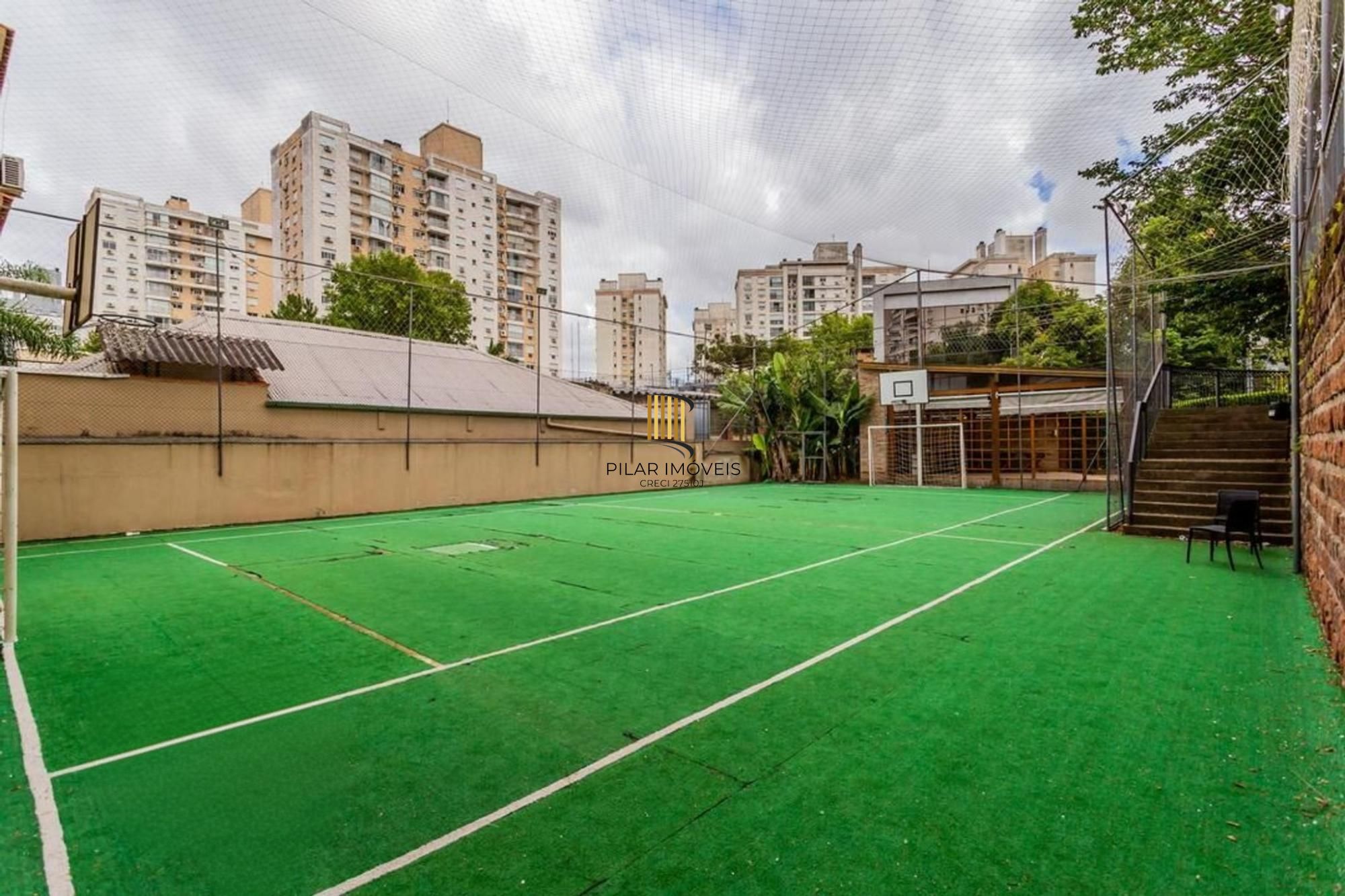 Apartamento de 3 dormitórios à venda em Passo D'areia, Porto Alegre.