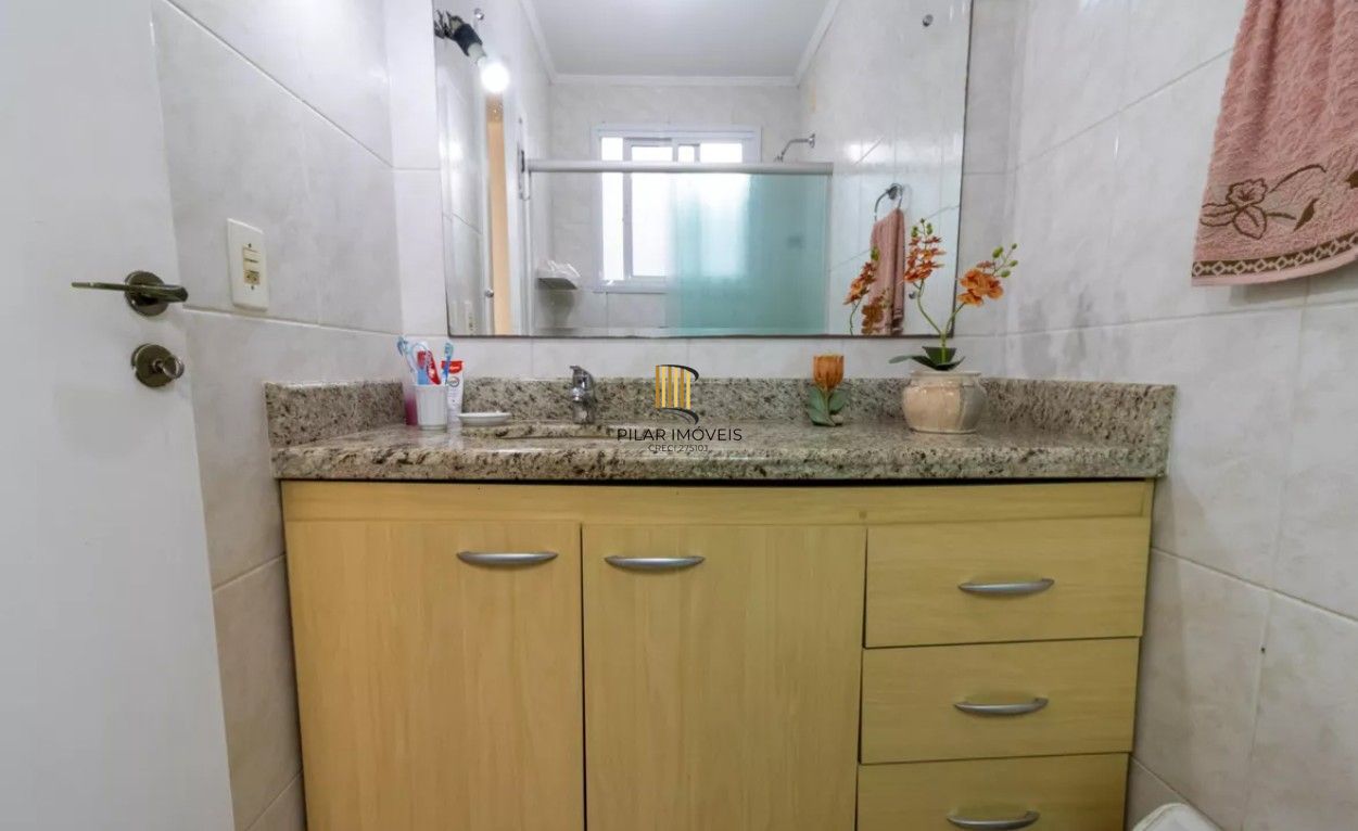 Casa 3 dormitórios Bairro Nonoai Porto Alegre