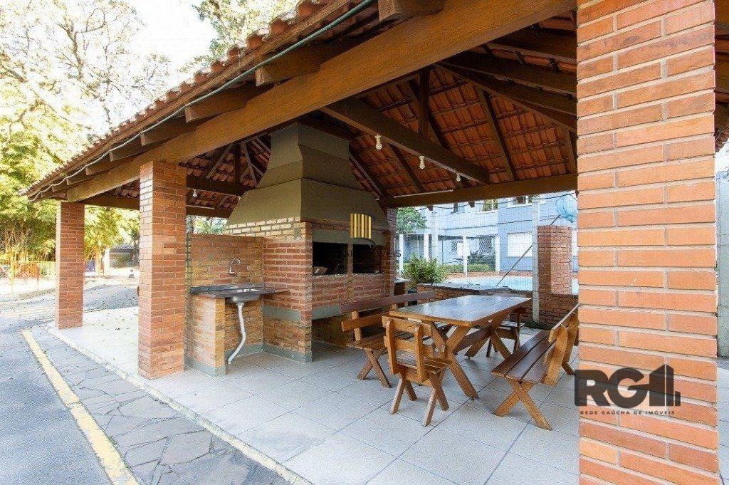 Apartamento 2 dormitórios no bairro Cavalhada