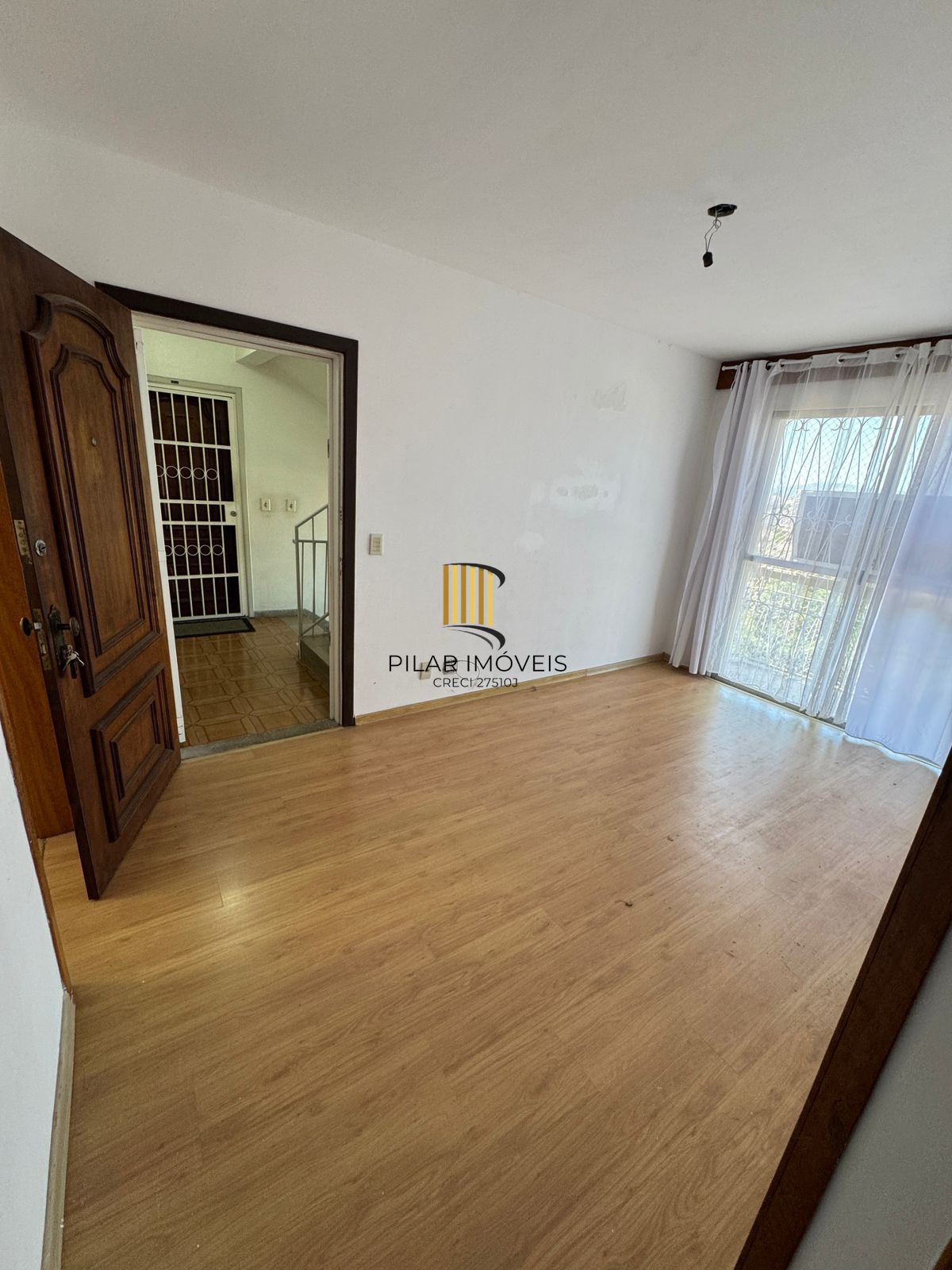 Apartamento 2 dormitórios com 2 vagas Bairro Medianeira Porto Alegre