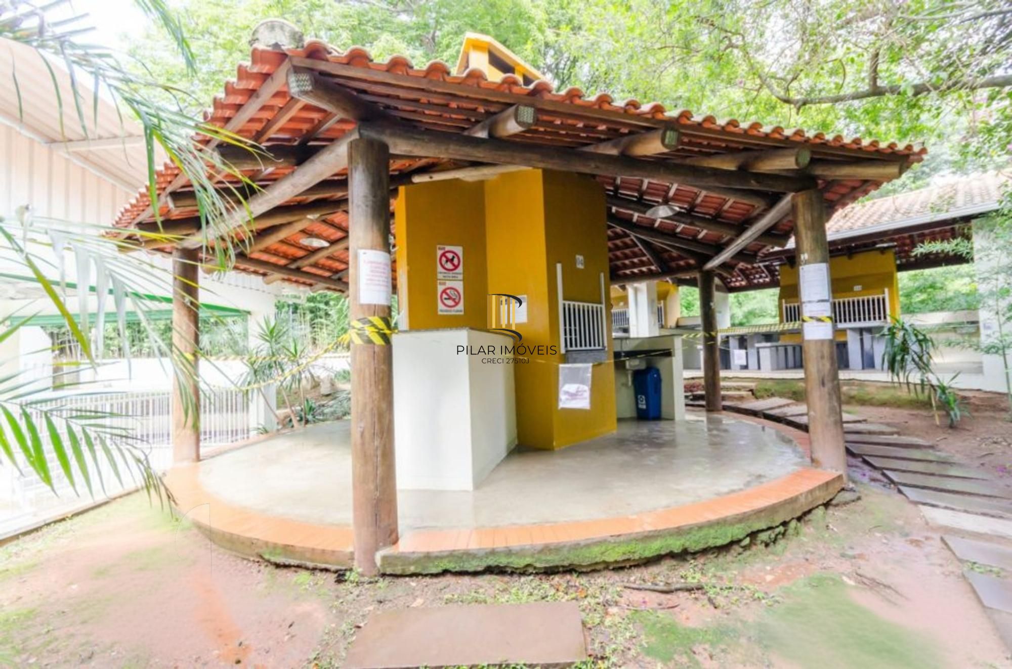 Apartamento de 3 dormitórios à venda no Bairro Santo Antônio - Porto Alegre