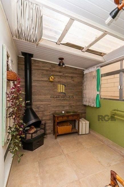 Apartamento 82m² - 2 dormitórios, 1 vaga no bairro Menino Deus