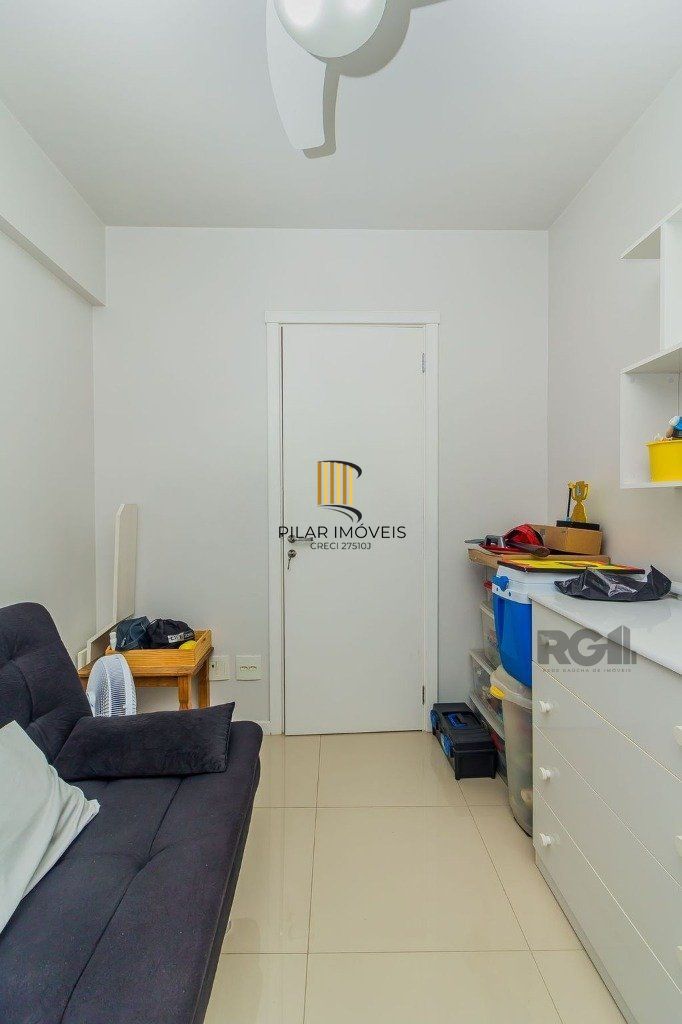 Apartamento 75m², 3 dormitórios, 2 vagas no bairro Partenon