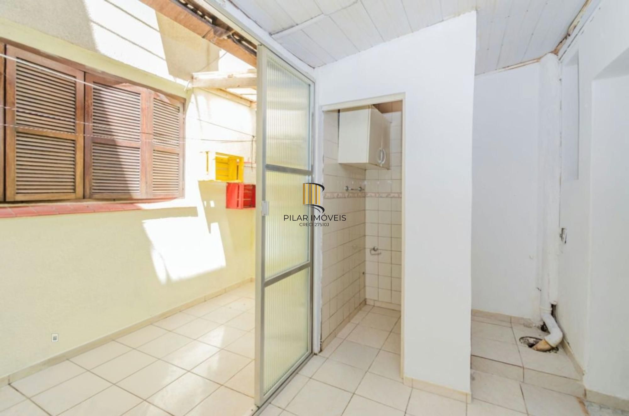 Apartamento com 2 quartos e 38m² à venda em Cidade Baixa, Porto Alegre.