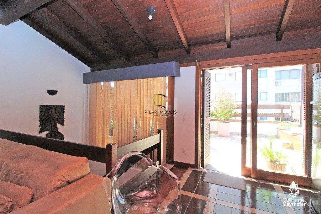 Cobertura para Venda - 230m², 3 dormitórios, sendo 2 suites, 2 vagas - Auxiliadora