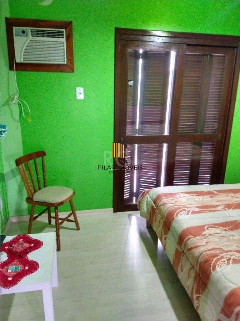 Casa para Venda - 320m², 4 dormitórios, 2 vagas - Vila Nova