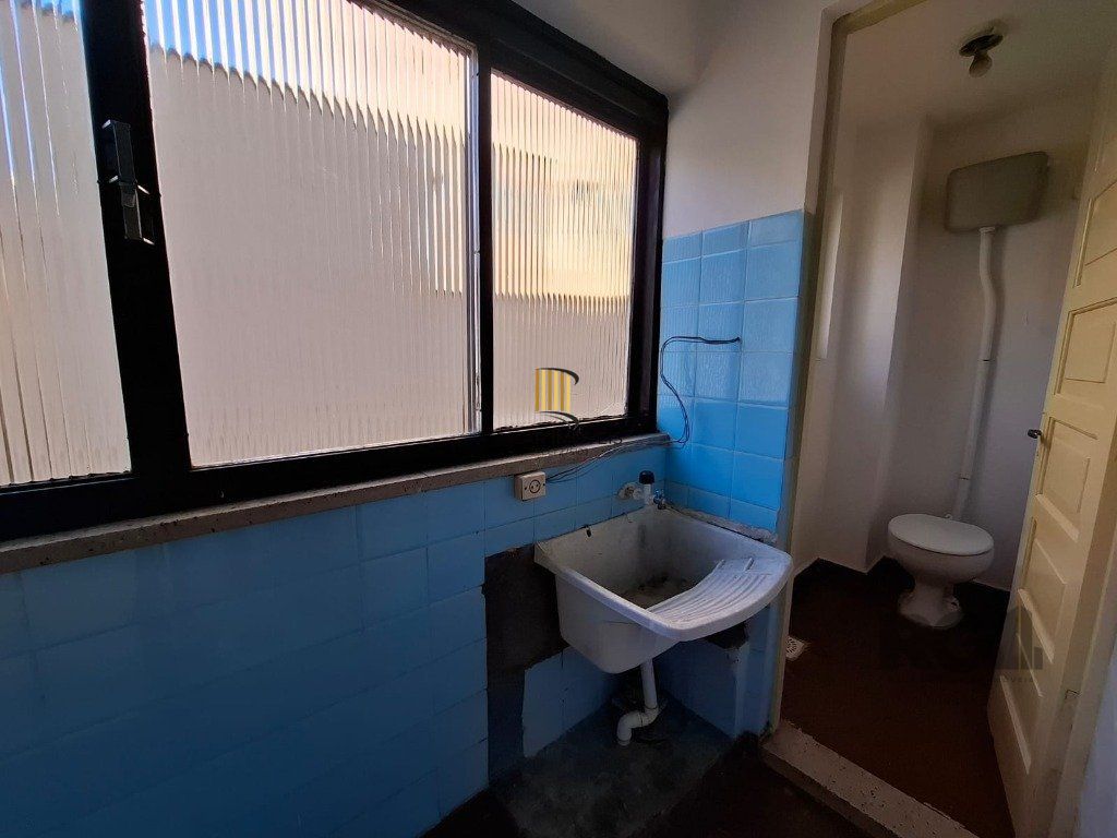 Apartamento 3 dormitórios no bairro Menino Deus