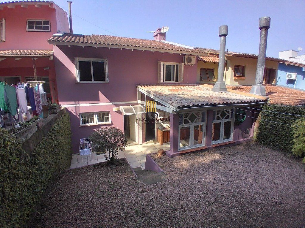 Casa Condominio para Venda - 190.4m², 3 dormitórios, sendo 1 suites, 4 vagas - Nonoai