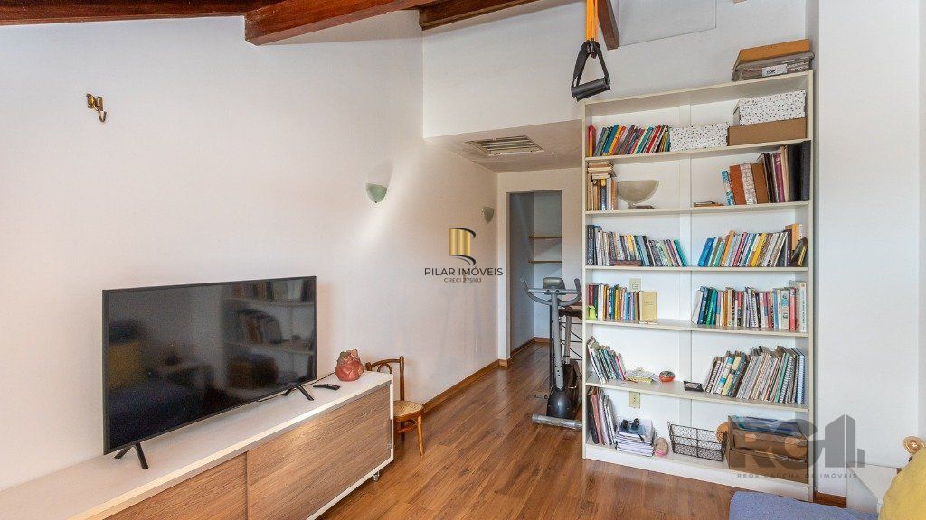 Casa em condomínio de 109m² - 3 dormitórios, 1 suíte e 1 vaga no bairro Teresópolis