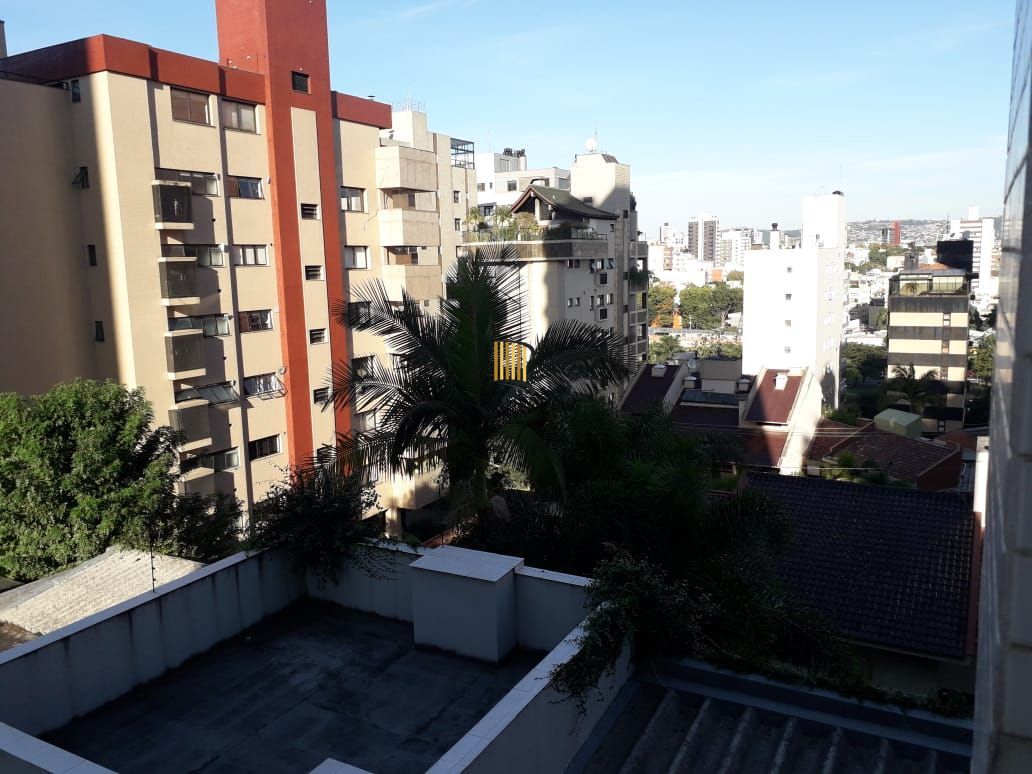 Apartamento na Bela vista com 3 suites, 4 garagens, 1 apartamento por andar.