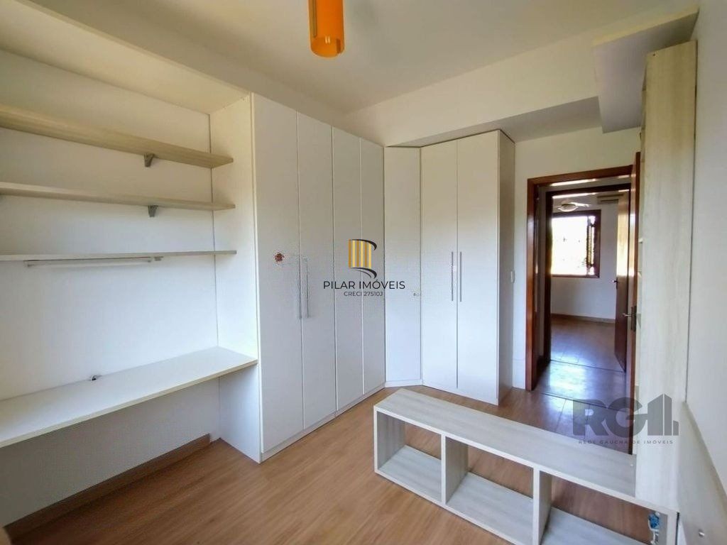 Casa de 3 dormitórios no bairro Ipanema - Porto Alegre