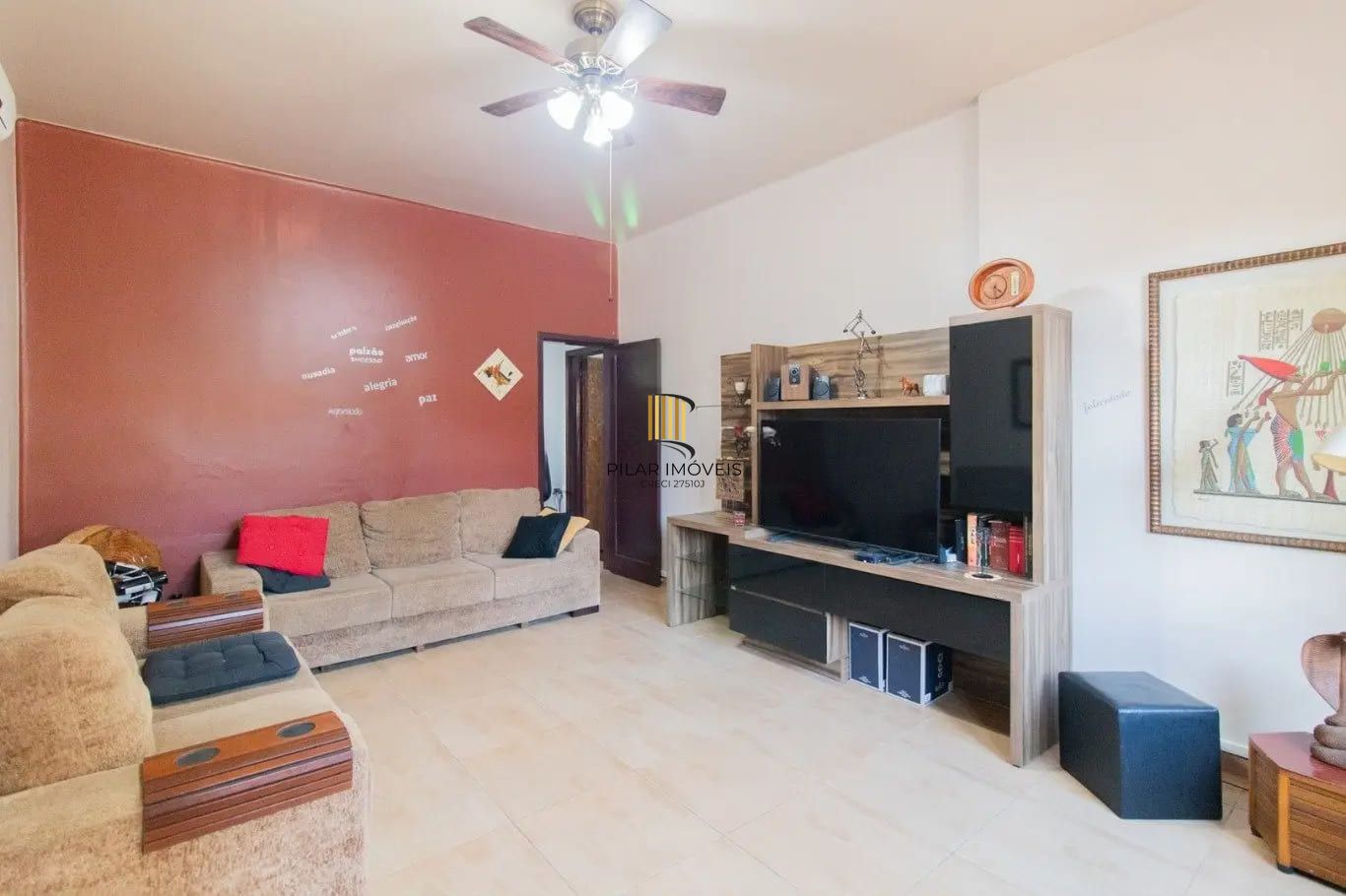 Casa com 4 dormitórios e 175m² à venda no Bairro Santa Tereza