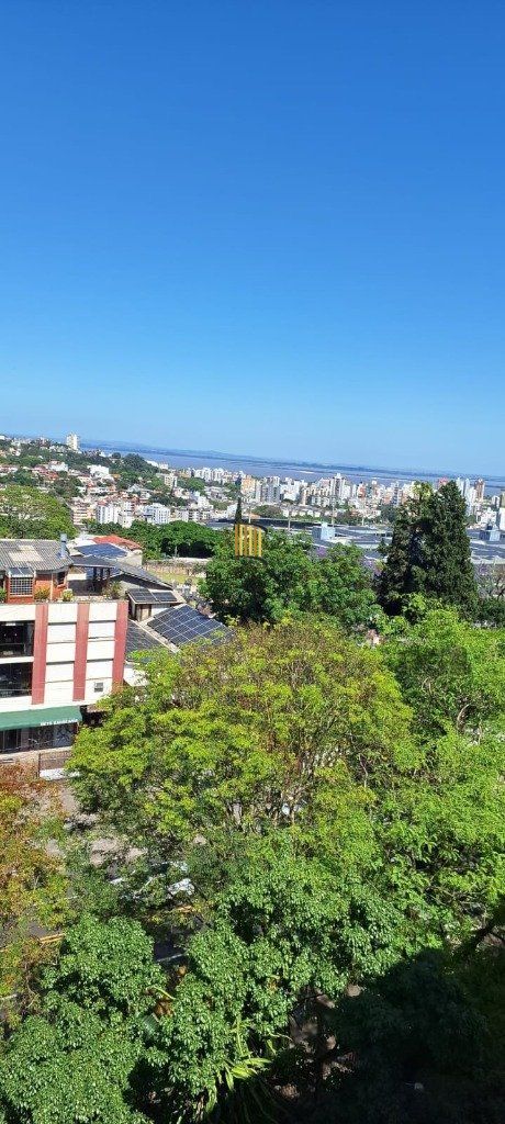 Apartamento 2 dormitórios no bairro Azenha