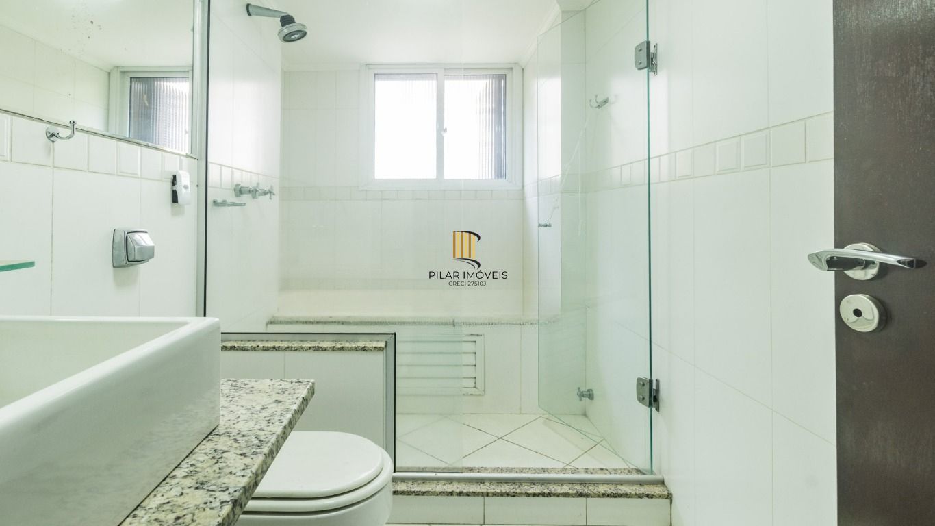 Apartamento à venda com 3 quartos 153 m²  Alto Padrão avenida carlos gomes, bela vista, porto alegre