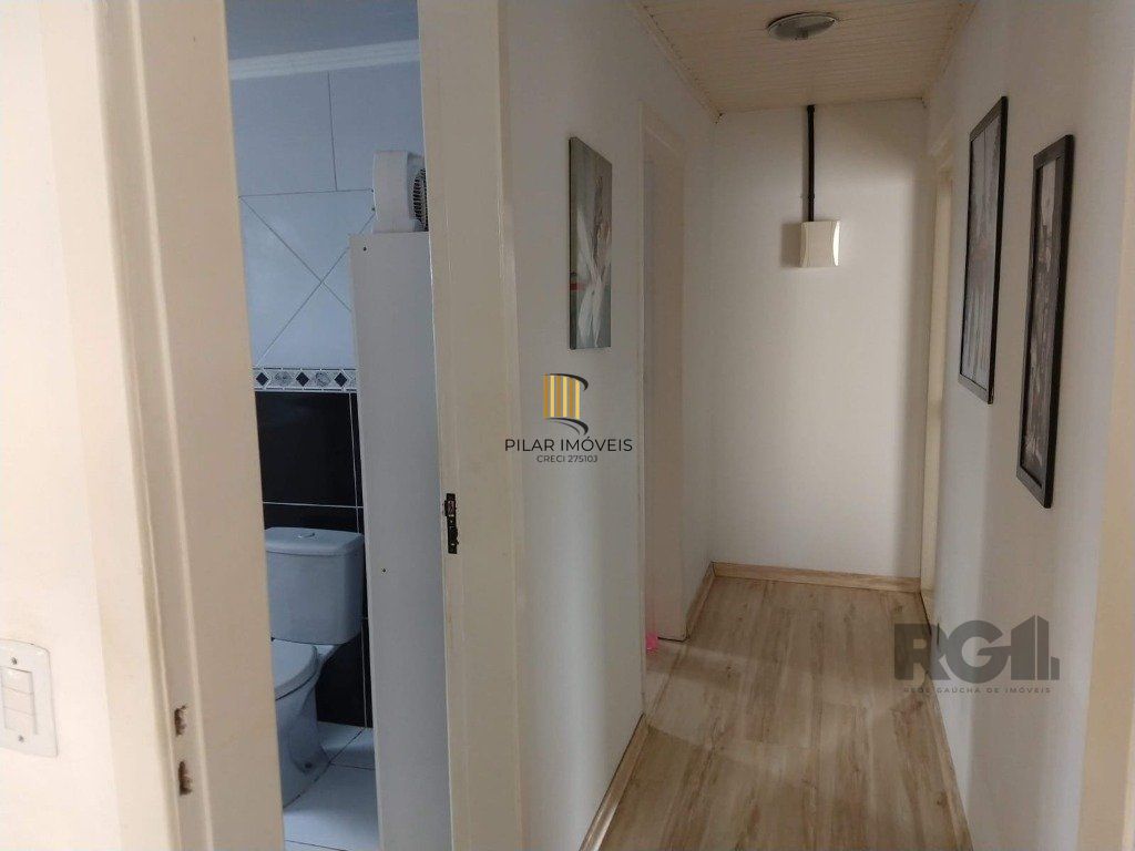 Casa com 3 dormitórios no bairro Ipanema