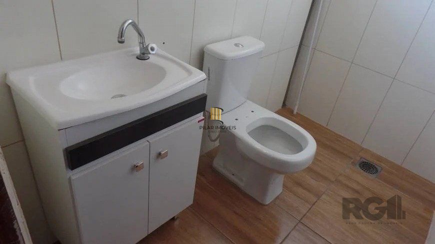 Casa 2 dormitórios no bairro Jardim Sabará