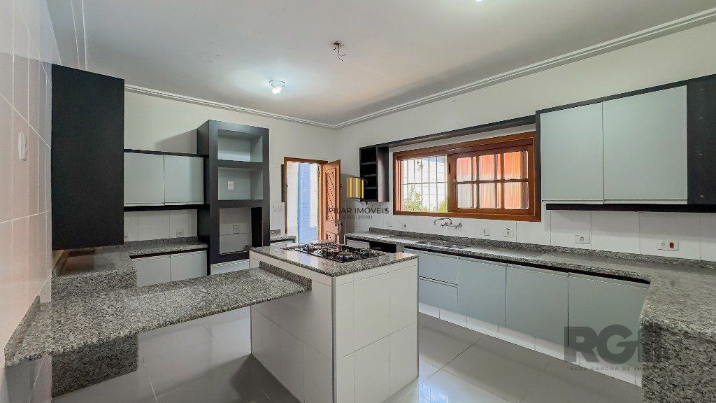 Casa 4 dormitórios no bairro Jardim Itu