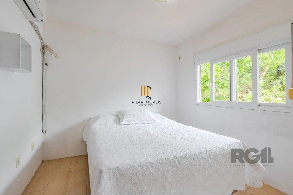 Casa com 3 dormitórios no bairro Jardim Isabel