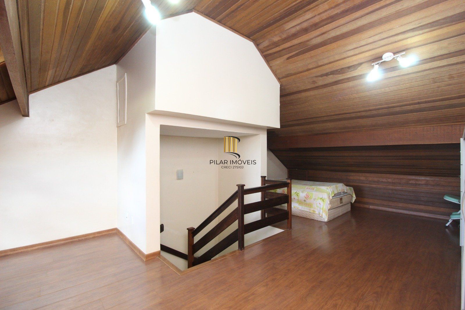 Casa de 180m² com 3 dormitórios  no bairro Ecoville, Porto Alegre