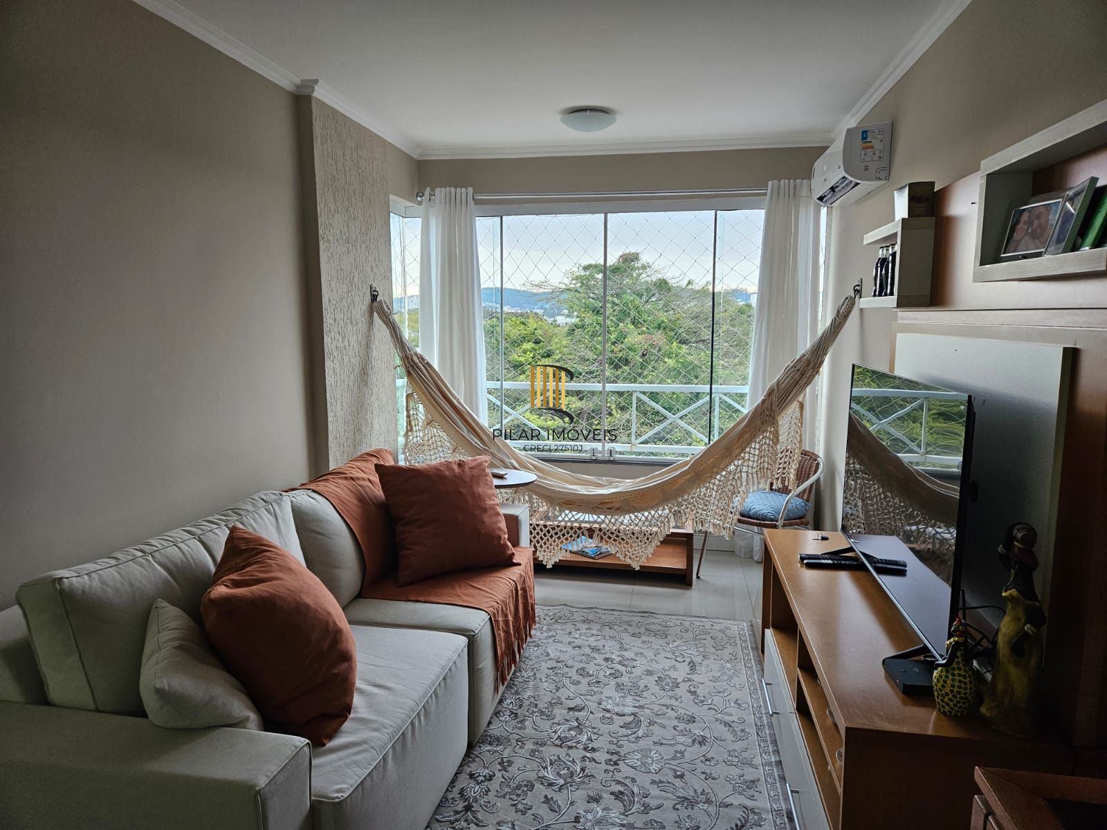Apartamento 2 dorms à venda Rua Xavier da Cunha, Nonoai - Porto Alegre