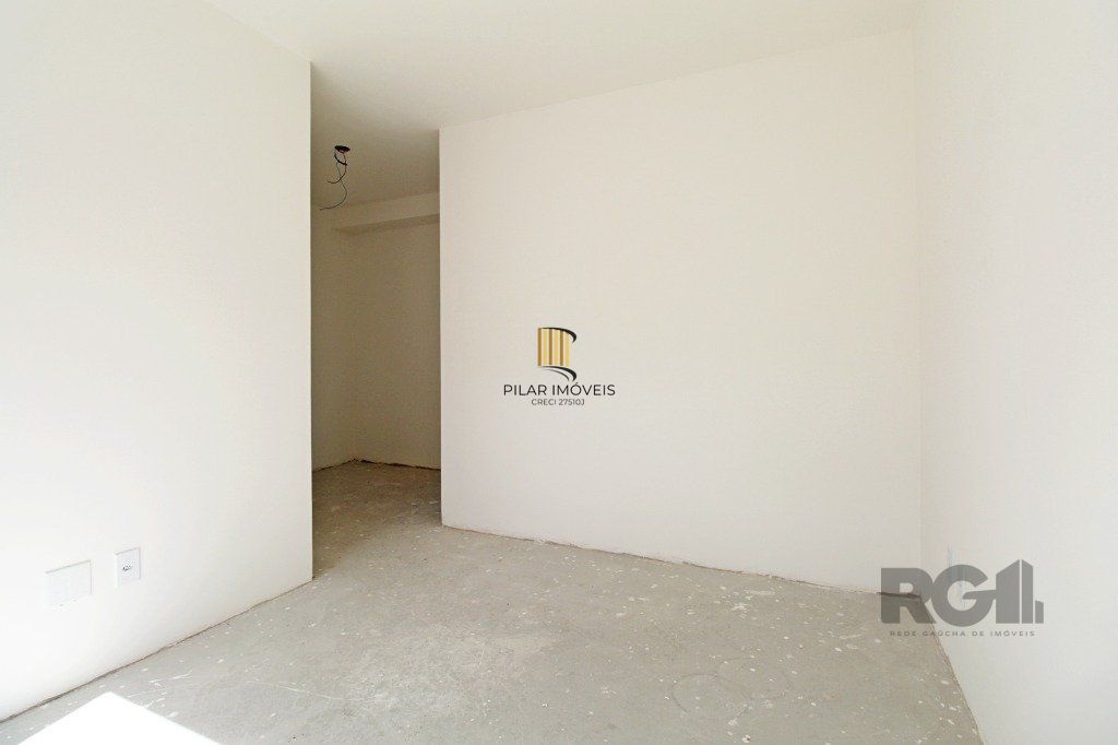 Apartamento 3 dorms à venda Rua Roque Calage, Passo da Areia - Porto Alegre