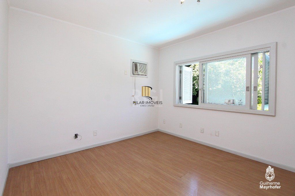 Casa para Venda - 393m², 4 dormitórios, sendo 2 suites, 4 vagas - Ipanema