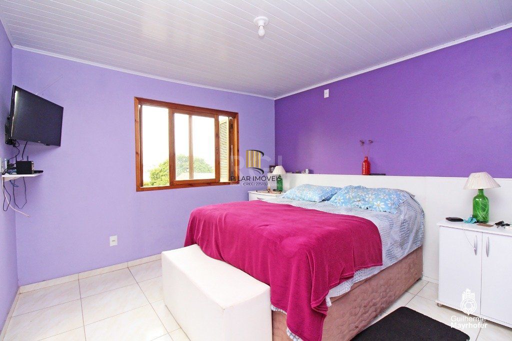 Casa para Venda - 220m², 2 dormitórios, sendo 2 suites, 3 vagas - Teresópolis