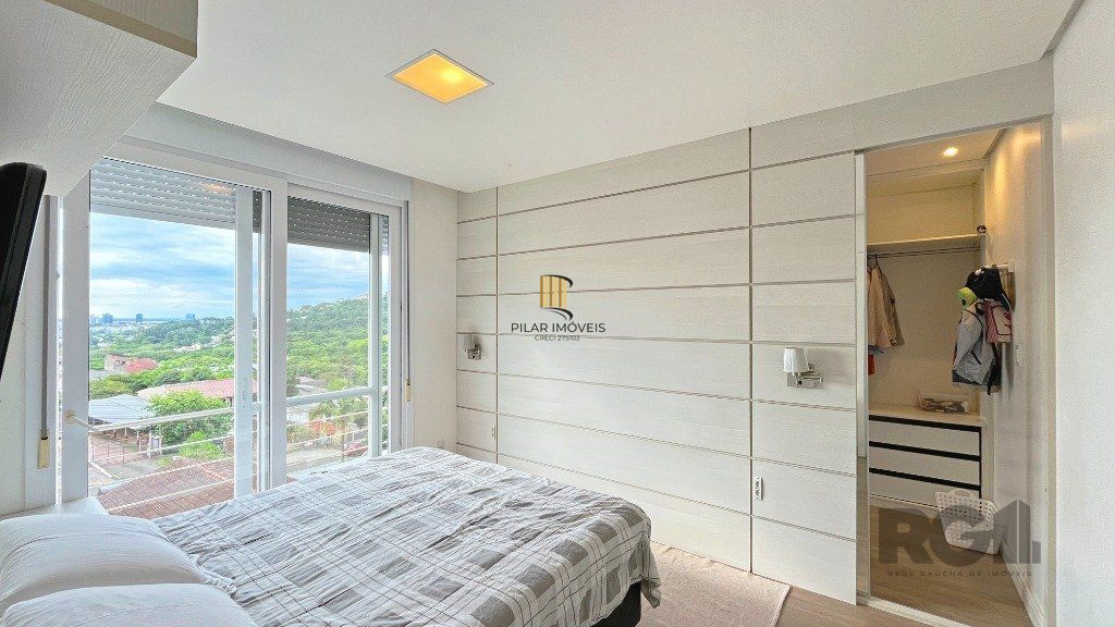 Casa 3 dormitórios no bairro Vila Nova