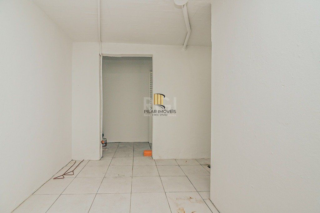Predio para Venda - 241.18m², 0 dormitórios, Petrópolis